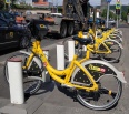 V Novom Meste pribudnú ďalšie žlté bicykle, ktoré si Bratislavčania a návštevníci hlavného mesta môžu za poplatok požičiavať v rámci mestského bikesharingu Slovnaft BA…