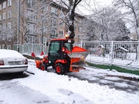V Bratislave od rána sneží. Pracovníci nášho EKO-podniku sú nonstop v teréne  