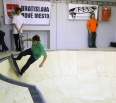 Priaznivci skateboardingu získali významný stánok pre svoj šport. S podporou samosprávy mestskej časti Bratislava - Nové Mesto môžu zdarma využívať novú krytú dráhu so…